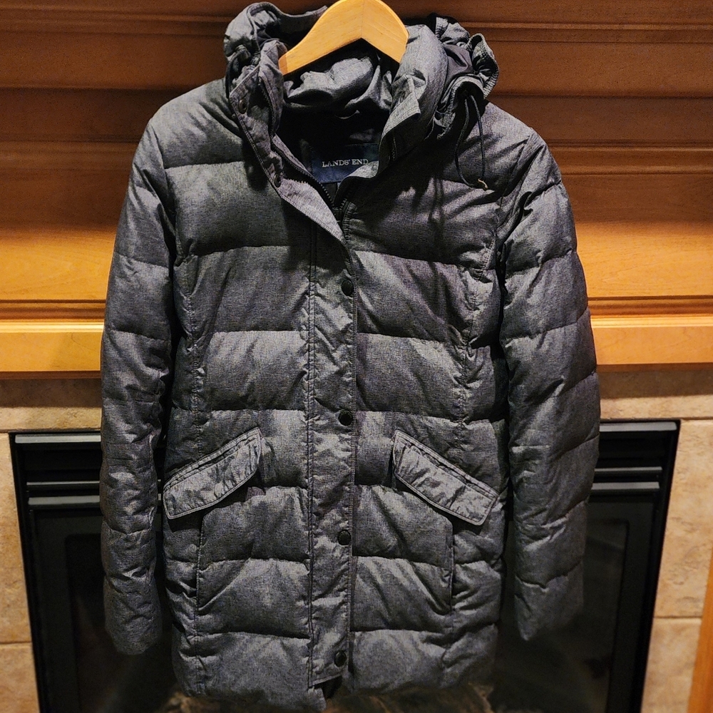 Lands’ End Hooded Puffer Coat Gray Women’s Small Quilted Winter Jacket Warm